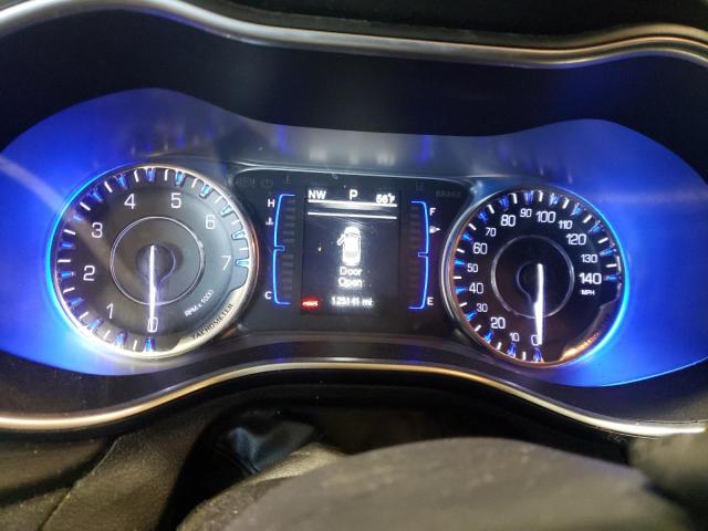 Photo 9 from auction – 2015 CHRYSLER 200 LIMITE with VIN 1C3CCCAB2FN742969