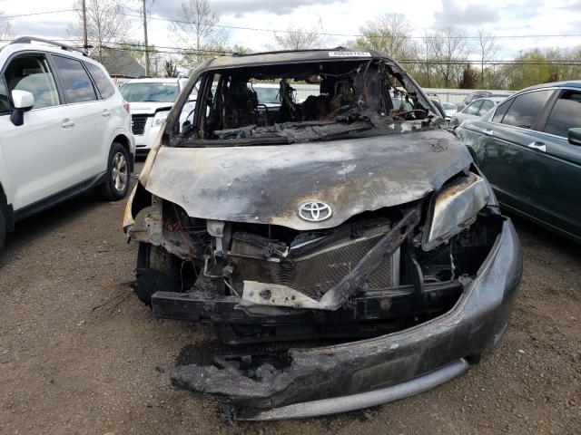 Photo 5 from auction – 2014 TOYOTA SIENNA XLE with VIN 5TDYK3DC2ES506906
