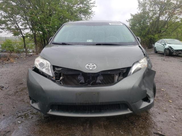 Photo 5 from auction – 2013 TOYOTA SIENNA LE with VIN 5TDKK3DC3DS304726