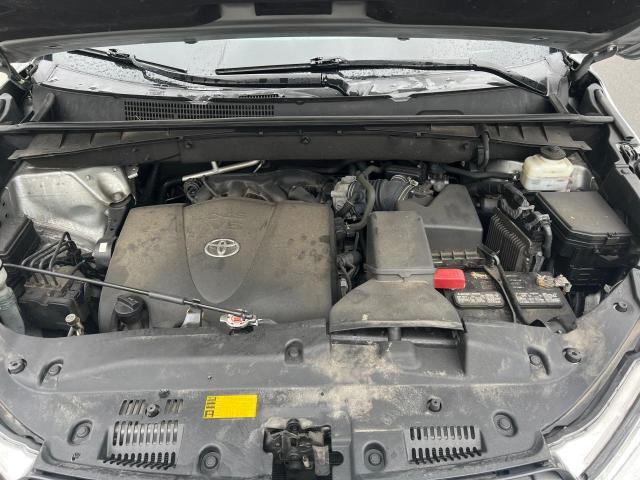 Photo 7 from auction – 2018 TOYOTA HIGHLANDER with VIN 5TDBZRFH4JS889867