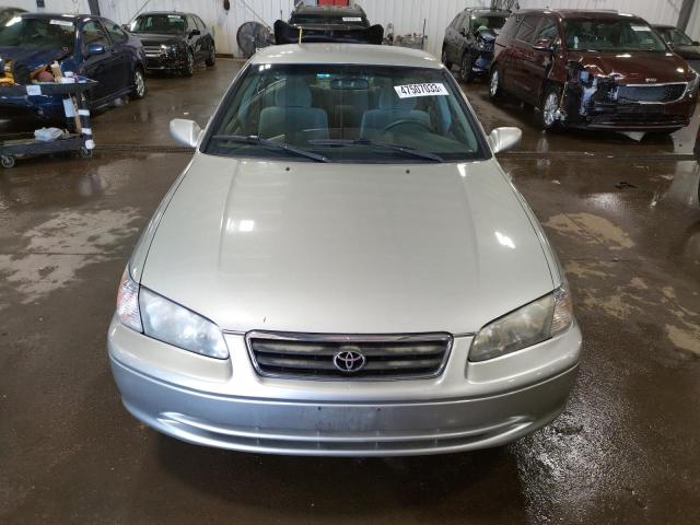 Photo 5 from auction – 2001 TOYOTA CAMRY CE with VIN 4T1BG22K01U026375