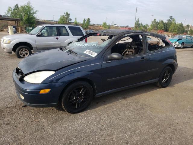 FORD FOCUS ZX3 2000 with VIN 3FAFP3138YR240494 - Photo from auction