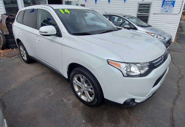 MITSUBISHI OUTLANDER 2014 with VIN JA4AZ3A33EZ012144 - Photo from auction