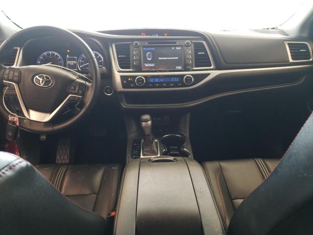 Photo 8 from auction – 2019 TOYOTA HIGHLANDER with VIN 5TDJZRFH4KS970249