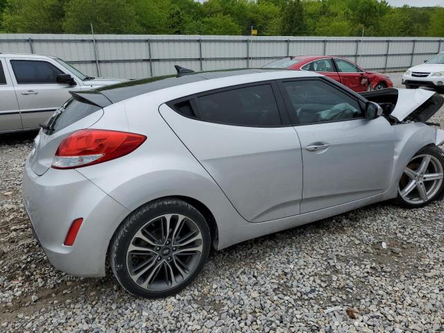 Photo 3 from auction – 2017 HYUNDAI VELOSTER with VIN KMHTC6AD8HU315461