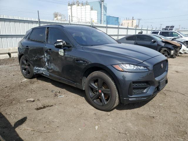 Photo 4 from auction – 2017 JAGUAR F-PACE R - with VIN SADCL2BV9HA059275