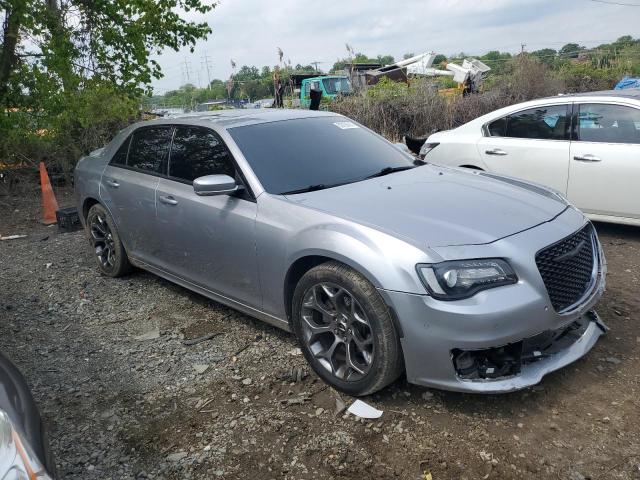 Photo 4 from auction – 2018 CHRYSLER 300 S with VIN 2C3CCABG8JH269675