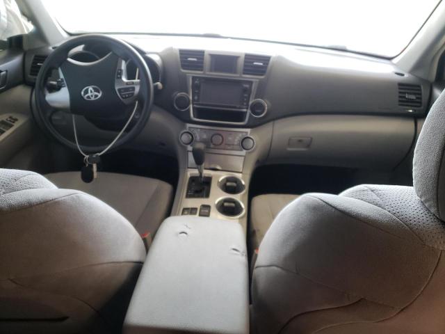 Photo 8 from auction – 2013 TOYOTA HIGHLANDER with VIN 5TDBK3EH5DS236309