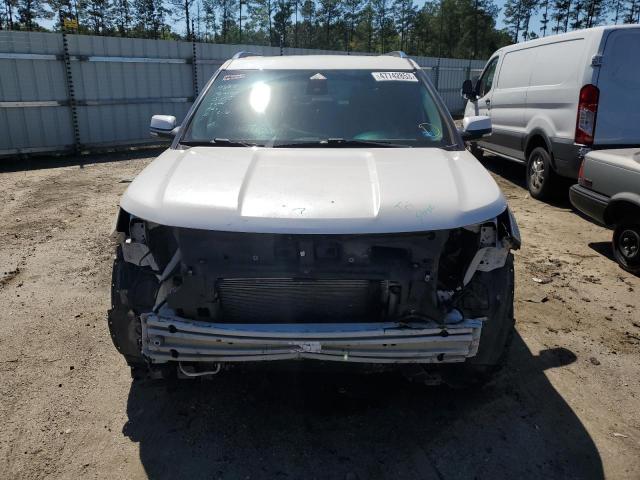 Photo 5 from auction – 2017 FORD EXPLORER L with VIN 1FM5K7F86HGC88367