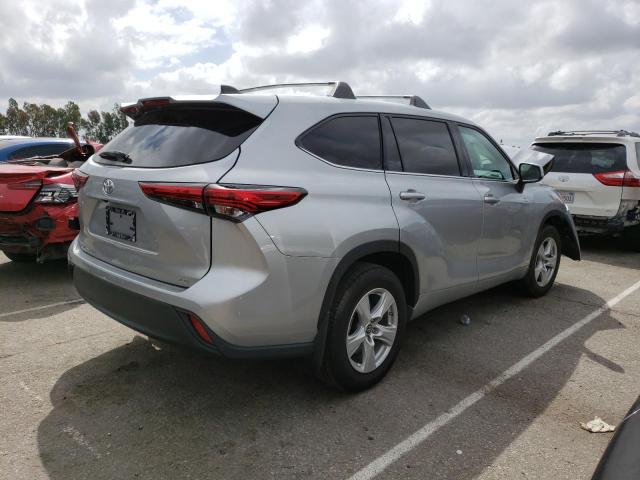 Foto 3 de la subasta – 2022 TOYOTA HIGHLANDER con VIN 5TDZZRAH5NS115249