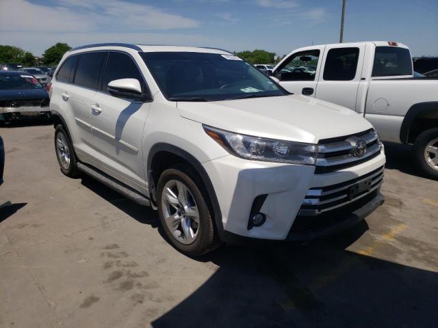 Photo 4 from auction – 2017 TOYOTA HIGHLANDER with VIN 5TDYZRFH4HS226206