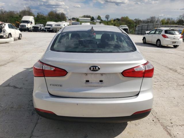 Photo 6 from auction – 2016 KIA FORTE LX with VIN KNAFK4A60G5612790