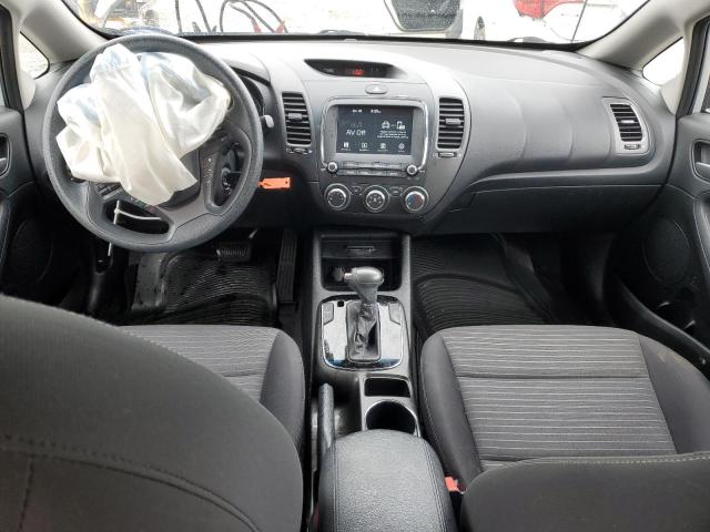 Photo 8 from auction – 2018 KIA FORTE LX with VIN 3KPFL4A76JE253403