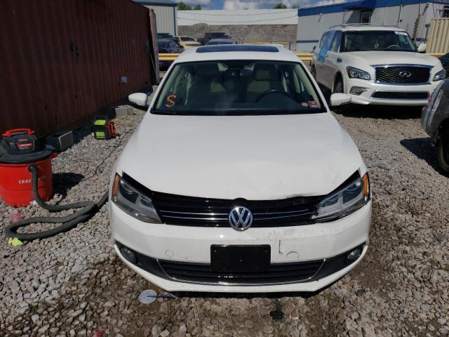 Photo 5 from auction – 2012 VOLKSWAGEN JETTA TDI with VIN 3VWLL7AJ5CM408271