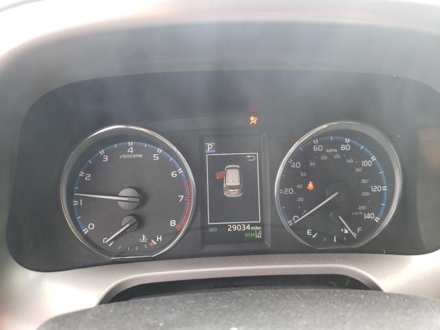 Photo 9 from auction – 2018 TOYOTA RAV4 LIMIT with VIN JTMDFREV1JJ721576