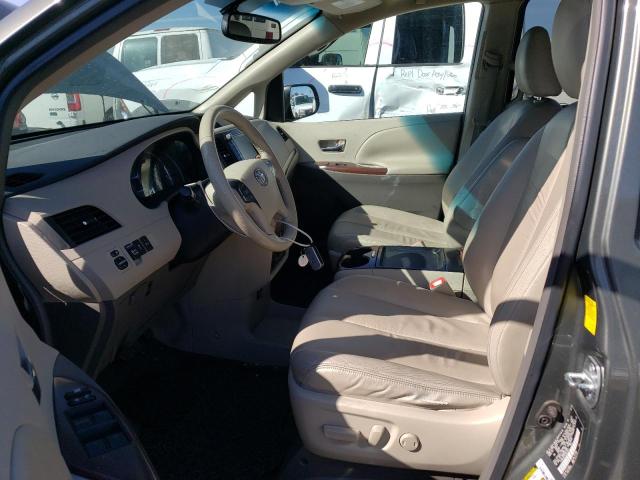 Photo 7 from auction – 2011 TOYOTA SIENNA XLE with VIN 5TDDK3DC0BS001974