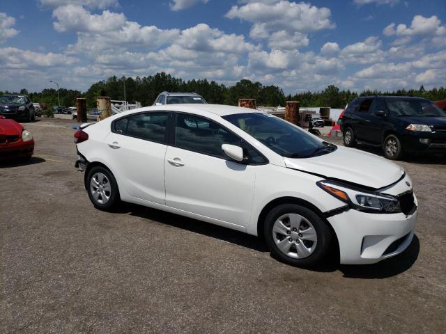 Photo 4 from auction – 2017 KIA FORTE LX with VIN 3KPFK4A79HE094230