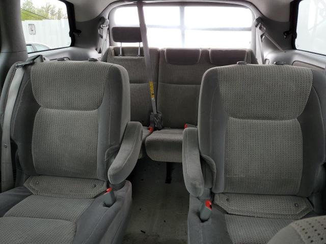 Photo 10 from auction – 2010 TOYOTA SIENNA CE with VIN 5TDKK4CC3AS324252