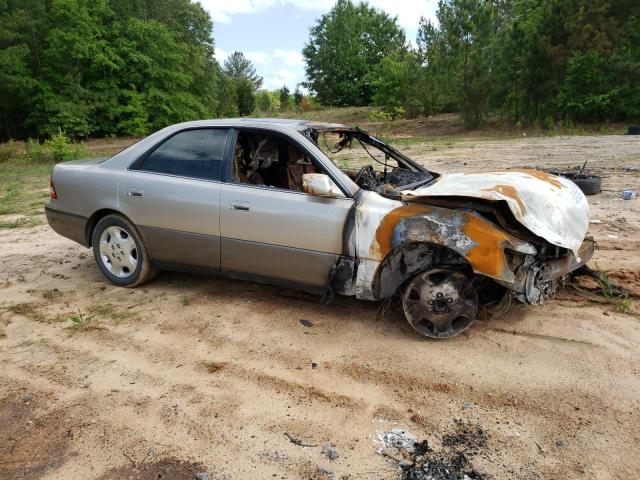 Photo 4 from auction – 2000 LEXUS ES 300 with VIN JT8BF28G8Y0287151