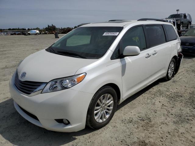 TOYOTA SIENNA XLE 2016 with VIN 5TDYK3DC7GS712368 - Photo from auction