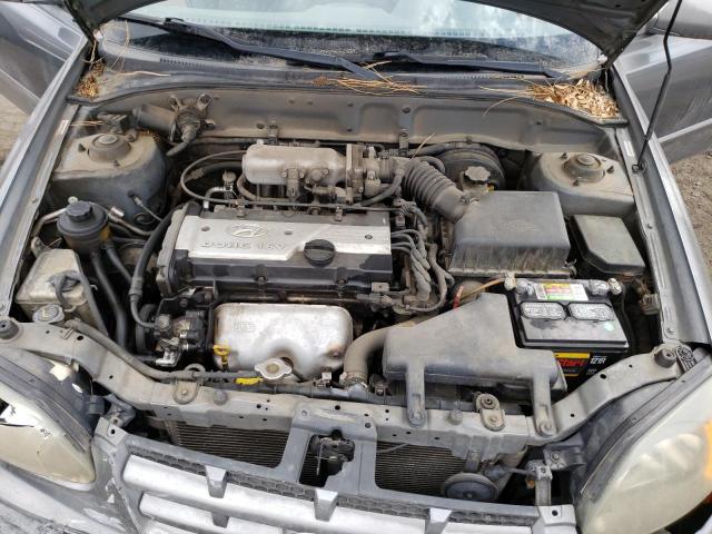 Photo 11 from auction – 2004 HYUNDAI ACCENT GL with VIN KMHCG35C04U296922