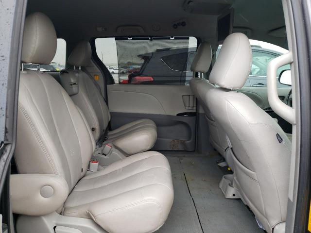 Photo 11 from auction – 2012 TOYOTA SIENNA LE with VIN 5TDKK3DC5CS186239