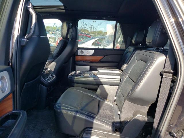 Photo 11 from auction – 2019 LINCOLN NAVIGATOR with VIN 5LMJJ3LT0KEL17204