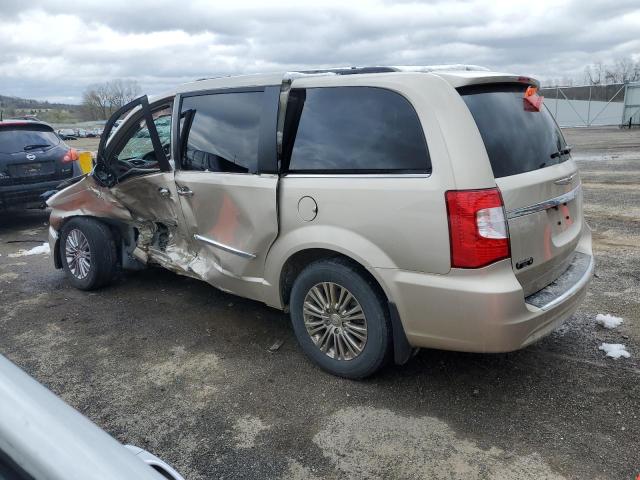 Photo 2 from auction – 2015 CHRYSLER TOWN & COU with VIN 2C4RC1CG7FR540070