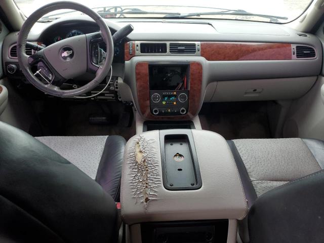 Photo 8 from auction – 2009 CHEVROLET AVALANCHE with VIN 3GNEC220X9G175944