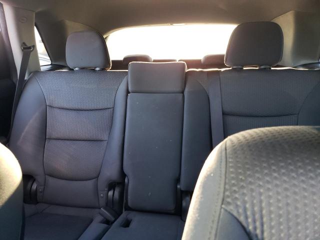 Photo 10 from auction – 2013 KIA SORENTO LX with VIN 5XYKTDA2XDG336343