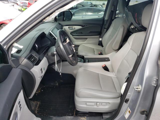 Photo 7 from auction – 2017 HONDA PILOT TOUR with VIN 5FNYF6H99HB025130