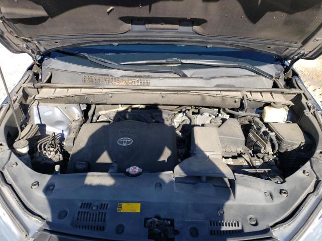 Photo 12 from auction – 2018 TOYOTA HIGHLANDER with VIN 5TDKZRFH9JS238721
