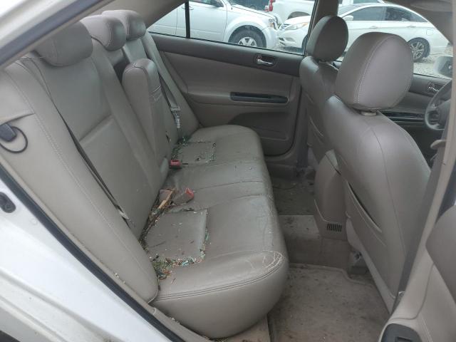 Photo 10 from auction – 2005 TOYOTA CAMRY LE with VIN 4T1BE32K65U413630