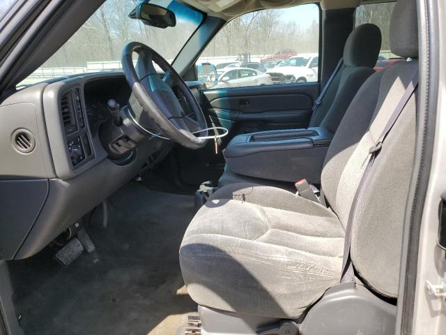 Photo 7 from auction – 2004 CHEVROLET SILVERADO with VIN 2GCEK19T441294712