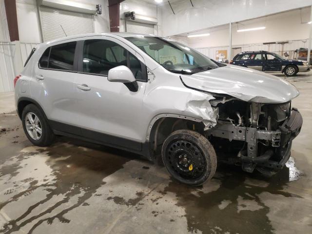 Photo 4 from auction – 2019 CHEVROLET TRAX LS with VIN 3GNCJKSB0KL211698