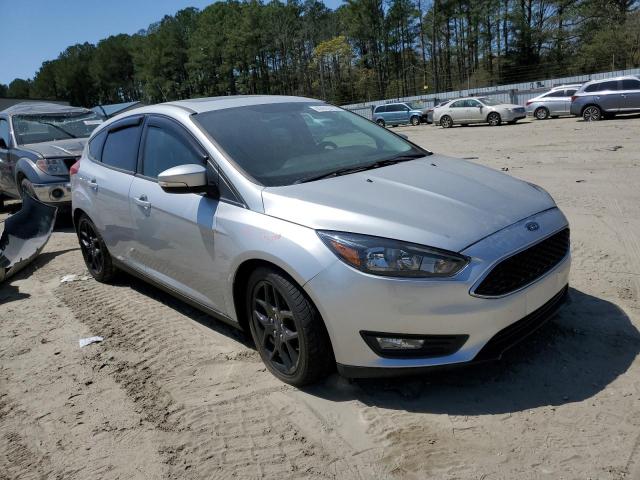 Photo 4 from auction – 2016 FORD FOCUS SE with VIN 1FADP3K27GL333100