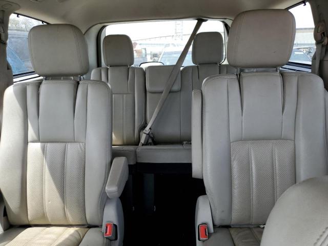 Photo 10 from auction – 2011 CHRYSLER TOWN & COU with VIN 2A4RR8DG0BR759897