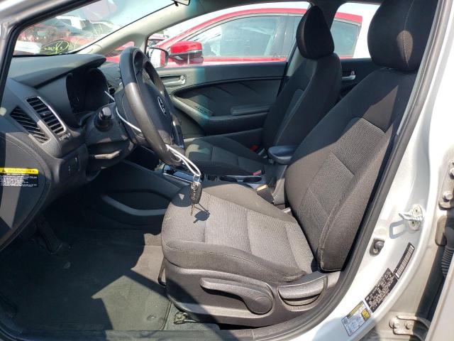 Photo 7 from auction – 2017 KIA FORTE LX with VIN 3KPFK4A70HE104031