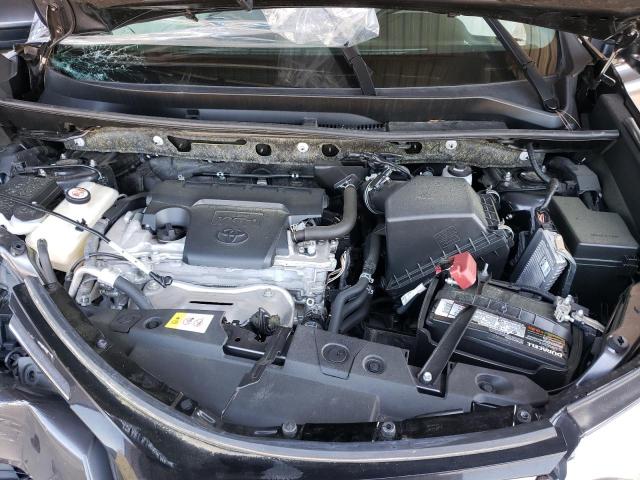 Photo 12 from auction – 2018 TOYOTA RAV4 with VIN JTMWFREV4JJ729521