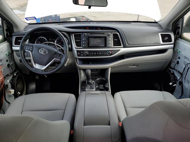Photo 8 from auction – 2017 TOYOTA HIGHLANDER with VIN 5TDZARFH2HS026324