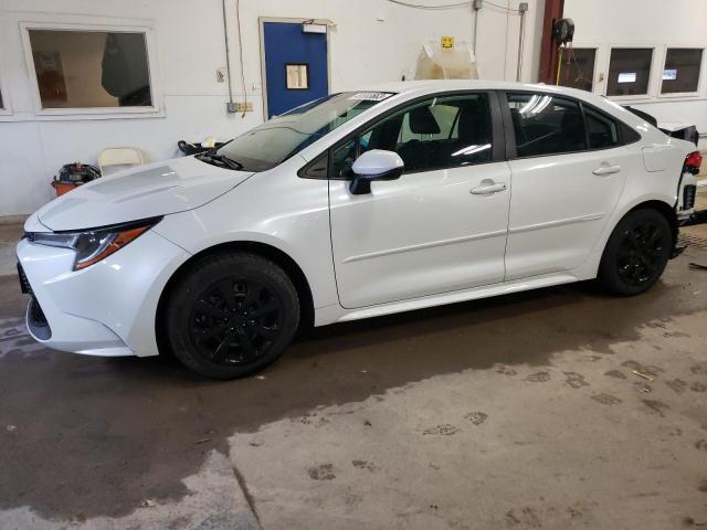 TOYOTA COROLLA LE 2022 with VIN 5YFEPMAE3NP283204 - Photo from auction
