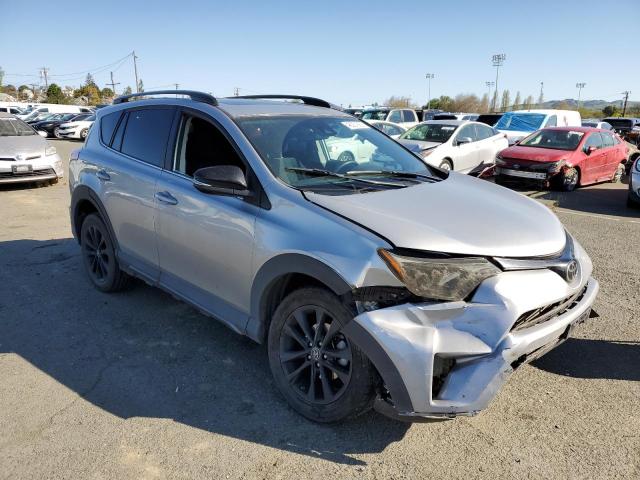 Photo 4 from auction – 2018 TOYOTA RAV4 ADVEN with VIN 2T3RFREV3JW707993