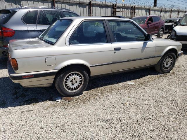 Photo 3 from auction – 1989 BMW 325 I AUTO with VIN WBAAA2306K4257598