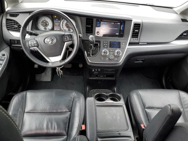 Photo 8 from auction – 2017 TOYOTA SIENNA SE with VIN 5TDXZ3DC9HS832908