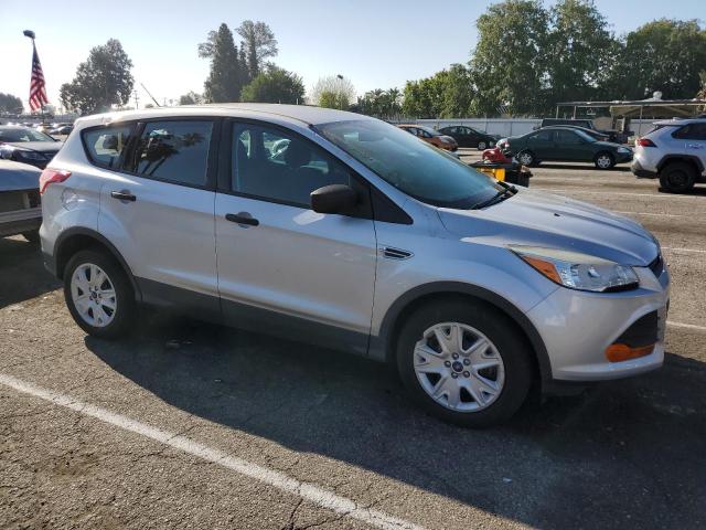 Zdjęcie 4 z aukcji – 2014 FORD ESCAPE S z VIN 1FMCU0F79EUA22449