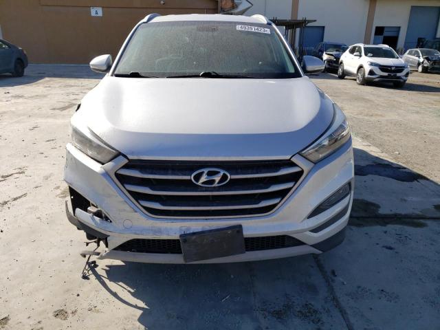 Photo 5 from auction – 2017 HYUNDAI TUCSON LIM with VIN KM8J3CA22HU291050