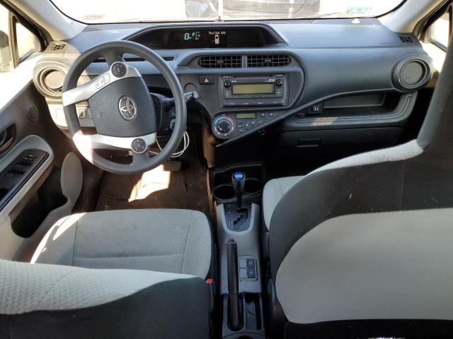 Photo 8 from auction – 2014 TOYOTA PRIUS C with VIN JTDKDTB35E1570521
