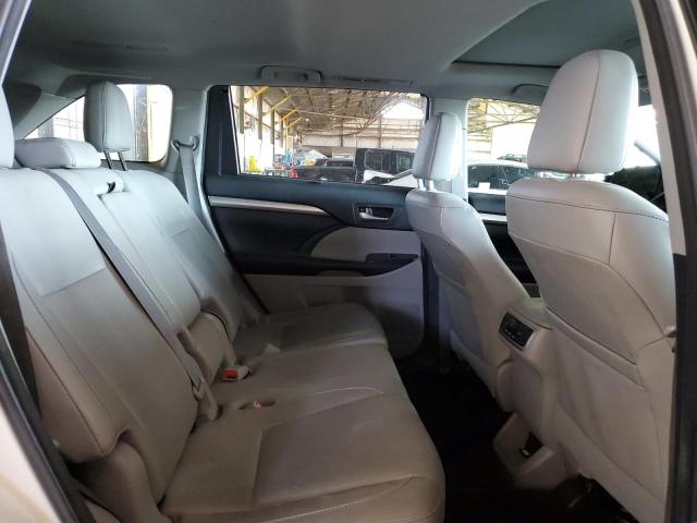 Photo 10 from auction – 2018 TOYOTA HIGHLANDER with VIN 5TDKZRFH9JS269516