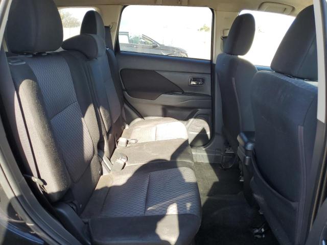 Photo 11 from auction – 2014 MITSUBISHI OUTLANDER with VIN JA4AD2A3XEZ010285