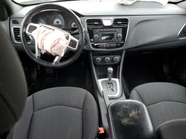 Photo 8 from auction – 2012 CHRYSLER 200 TOURIN with VIN 1C3CCBBB4CN176477